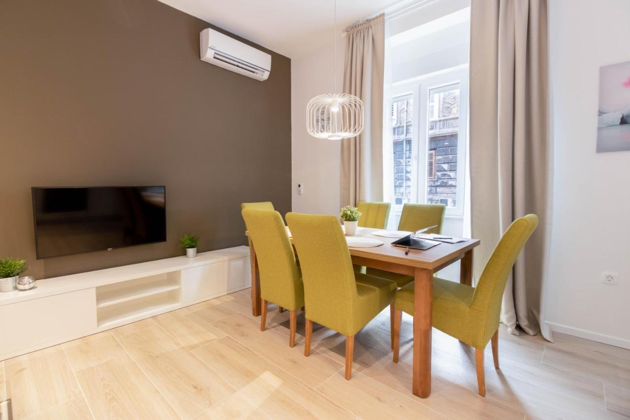 Apartments Fiorello Рийека Екстериор снимка