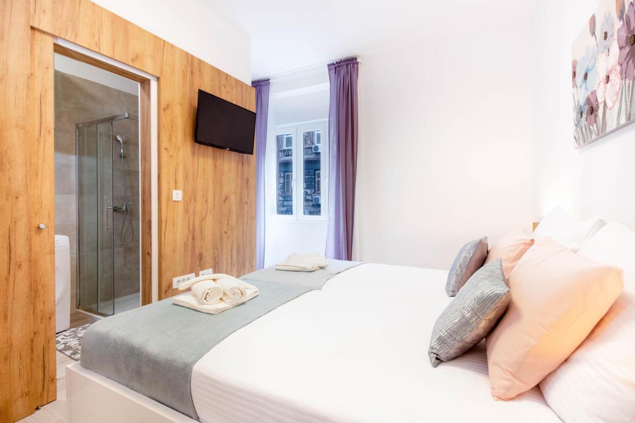 Apartments Fiorello Рийека Екстериор снимка
